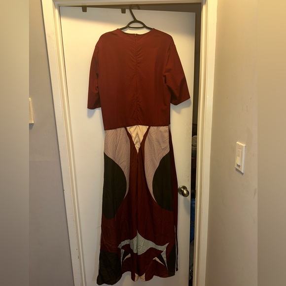 Beautiful Plus Maxi Eshakti dress . - Picture 4 of 4